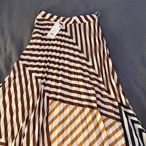 Mango (MNG) Pleated Midi Skirt - Size Small- NWT